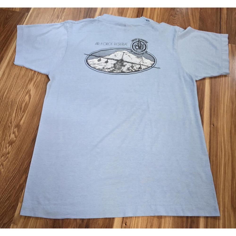 Vintage Air Force Reserve 62d Aerial Port Shirt Mens Medium Blue Screen Stars